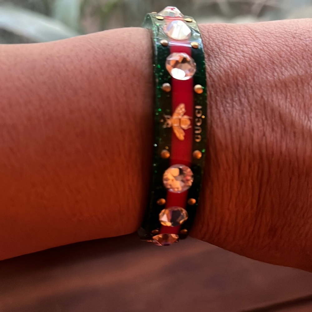 Gucci bangle